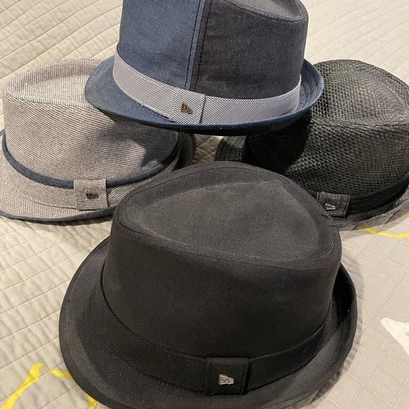 New Era EK Collection hats - Picture 11 of 11